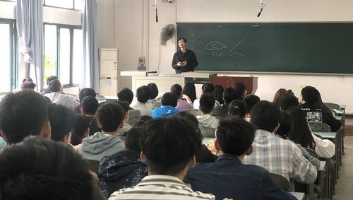 軟件工程系舉辦2021屆畢業生“最后一課”主題教育活動 聚焦企業管理咨詢，賦能職場啟航